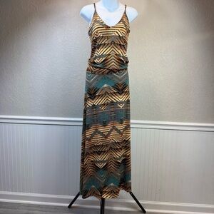 Veronica M Chevron Patterned Maxi Dress Size Medium